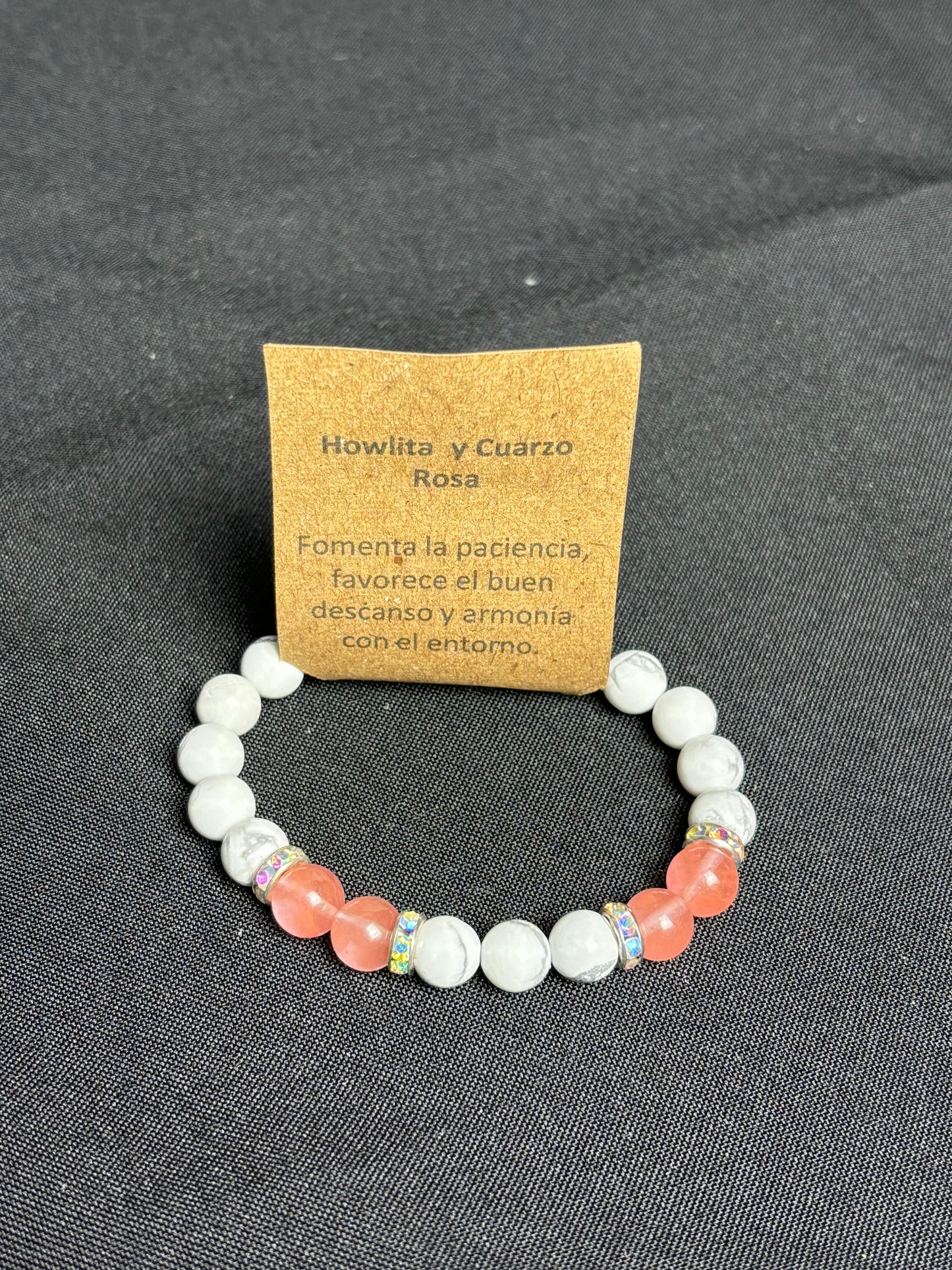 Pulsera Howlita y Cuarzo Rosa