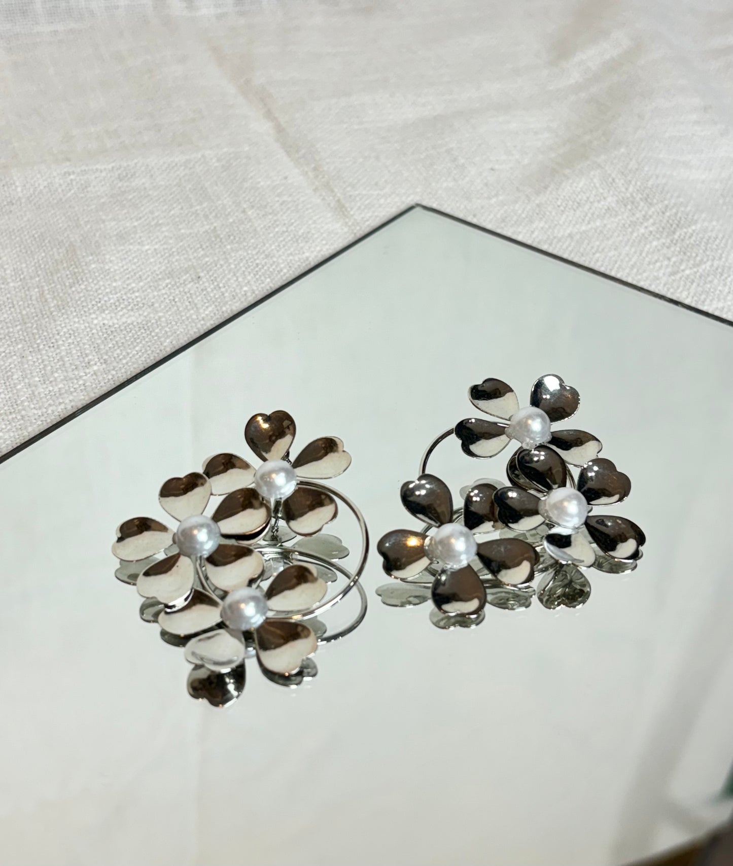 Caravanas Flores con Perlas