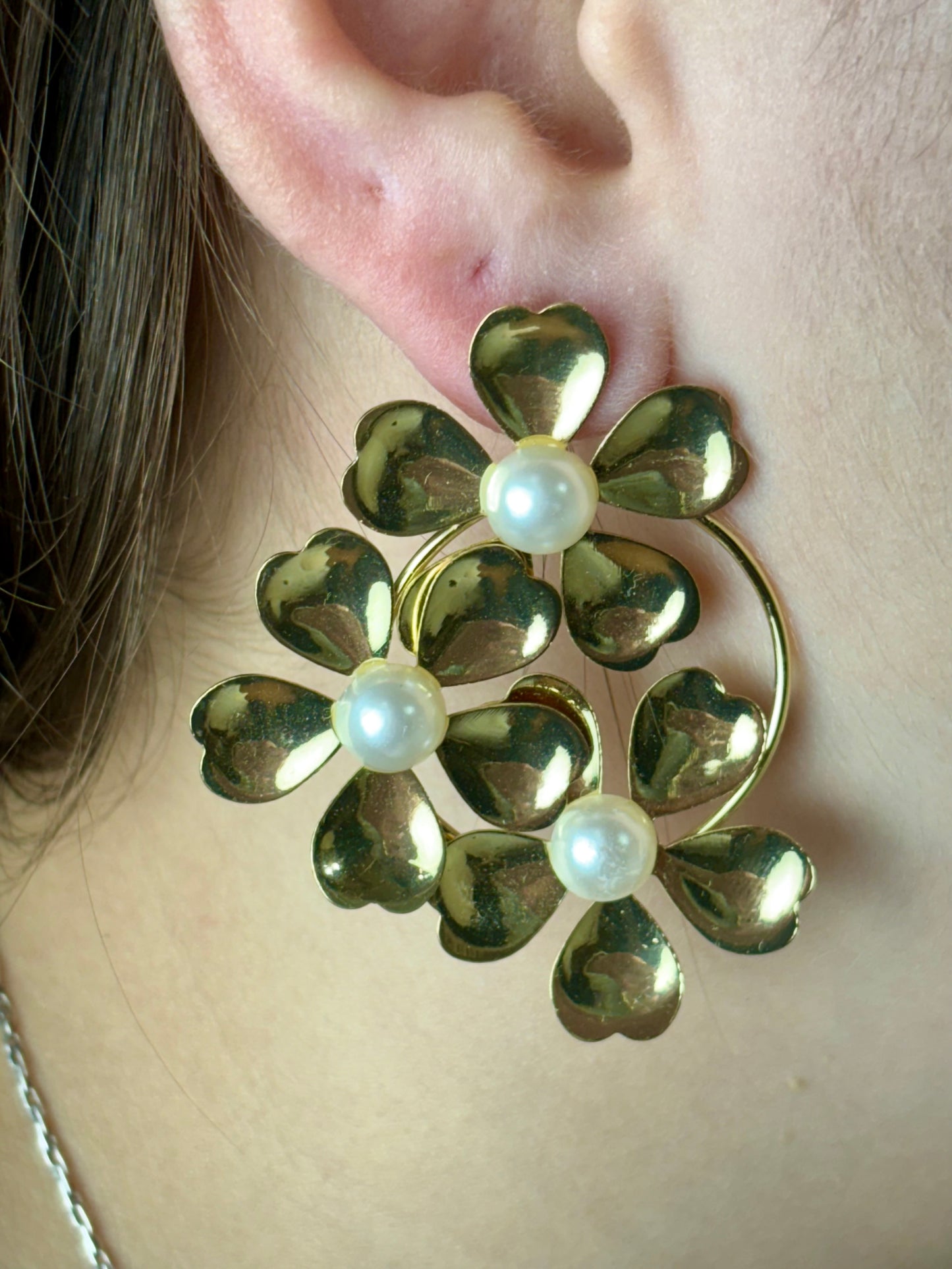 Caravanas Flores con Perlas