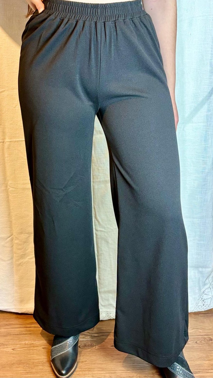 Pantalón Negro Tela Scrub