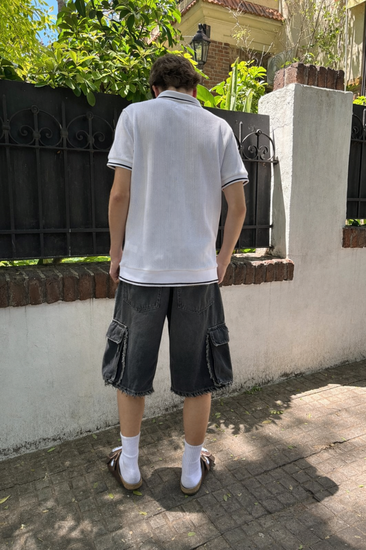 Bermuda Baggy Cargo Negra con Flecos